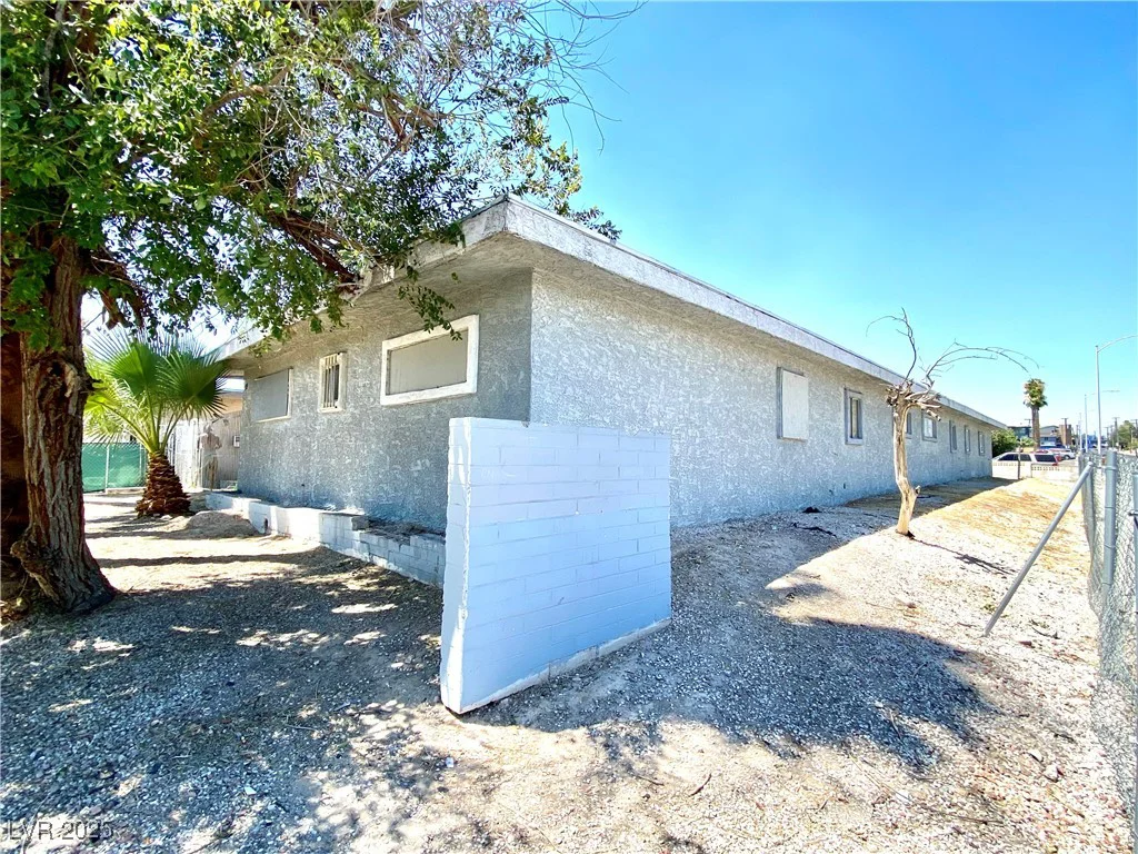 99 21st, Las Vegas, NV 89101