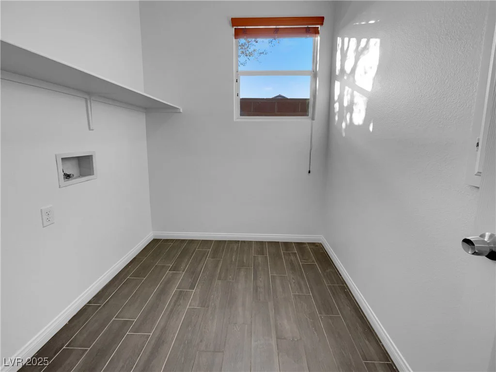7627 Alexander Hills, Las Vegas, NV 89139