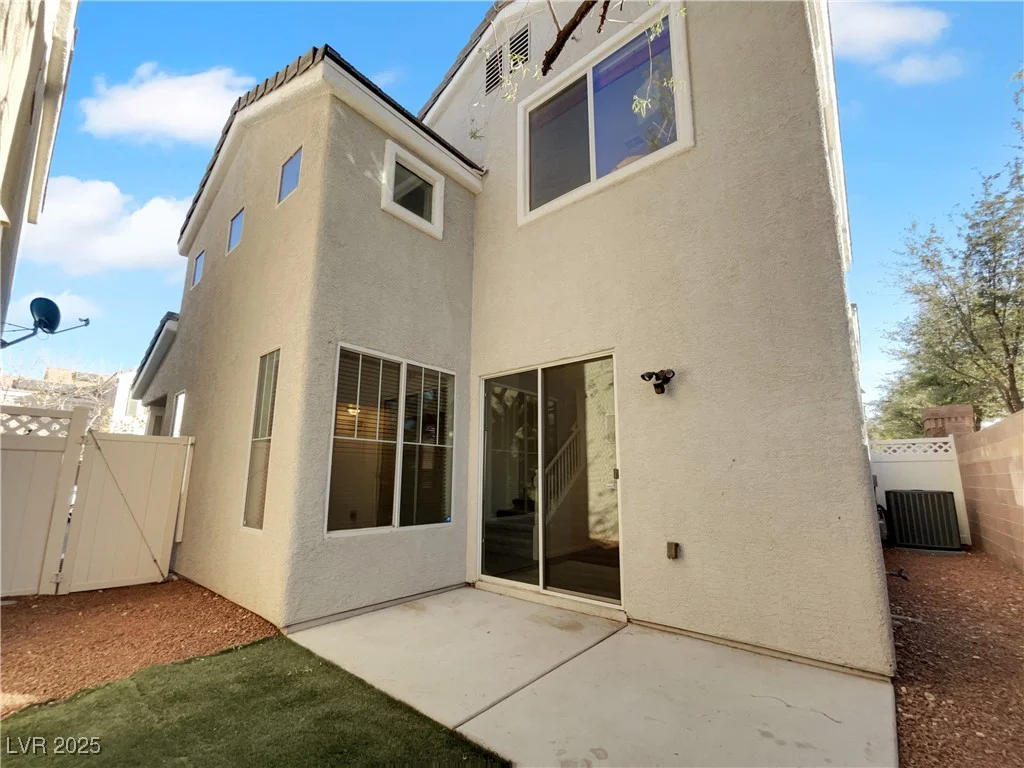 7627 Alexander Hills, Las Vegas, NV 89139