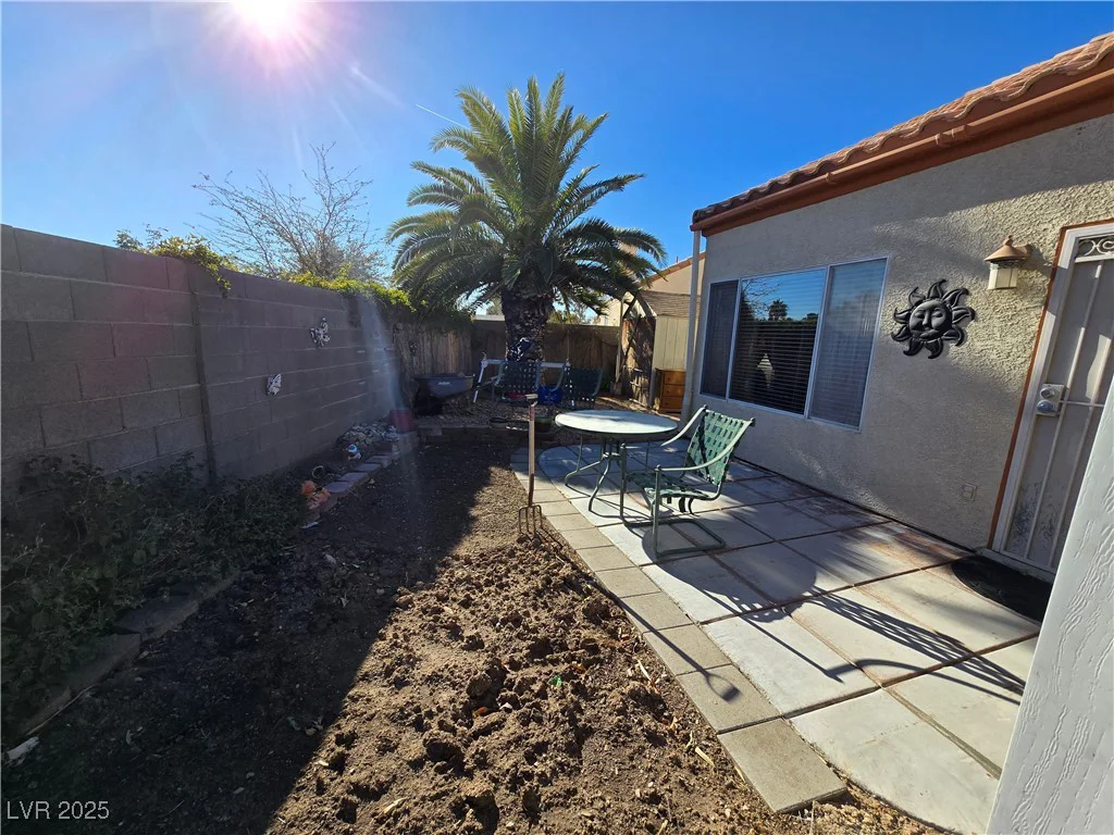 3830 Passionfruit, North Las Vegas, NV 89032