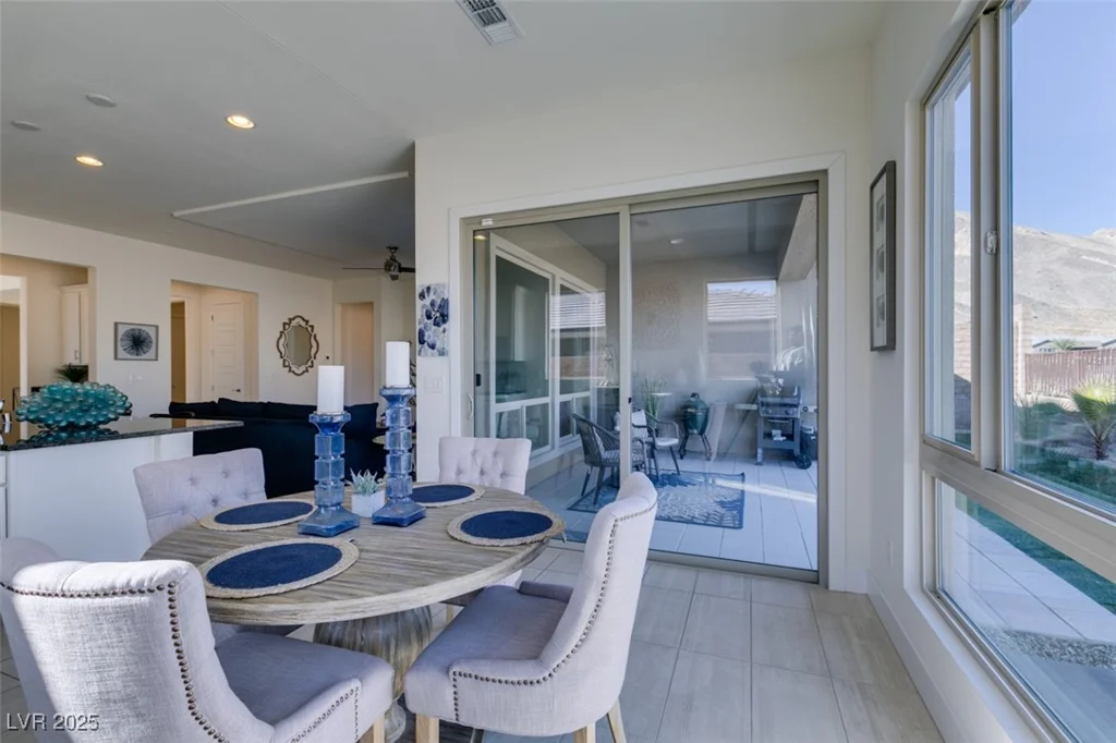 11130 Red Yucca, Las Vegas, NV 89138