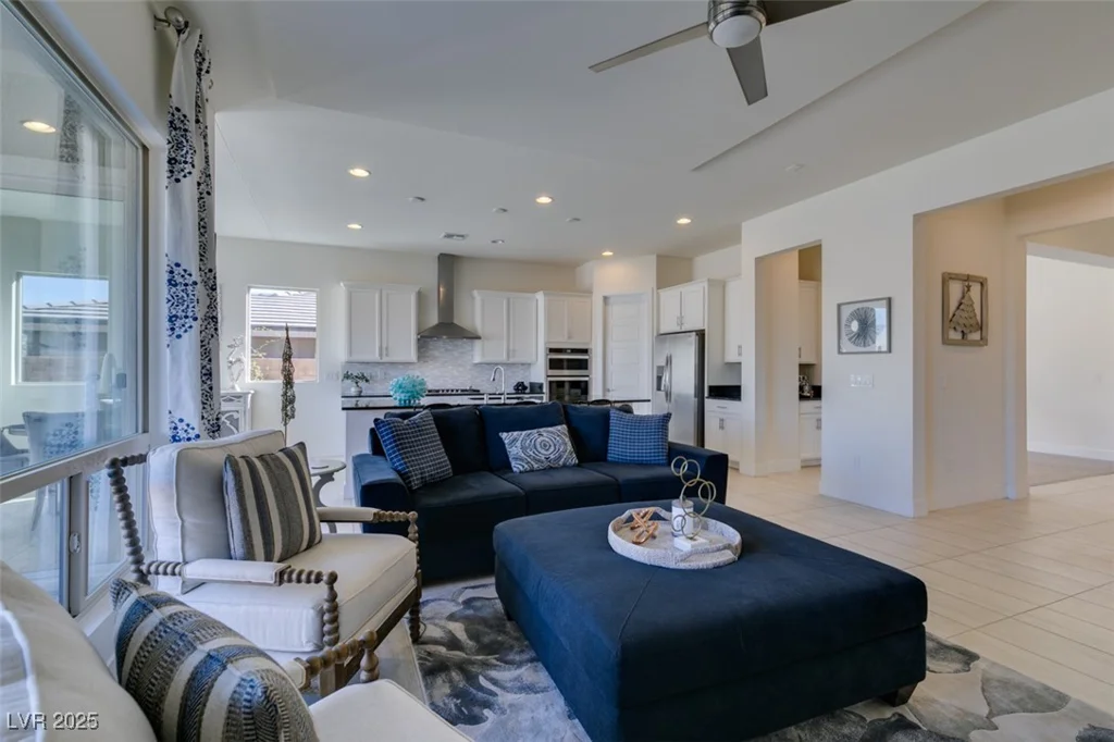 11130 Red Yucca, Las Vegas, NV 89138