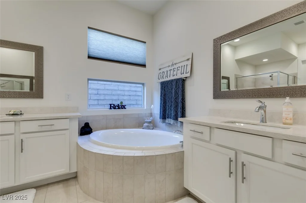 11130 Red Yucca, Las Vegas, NV 89138