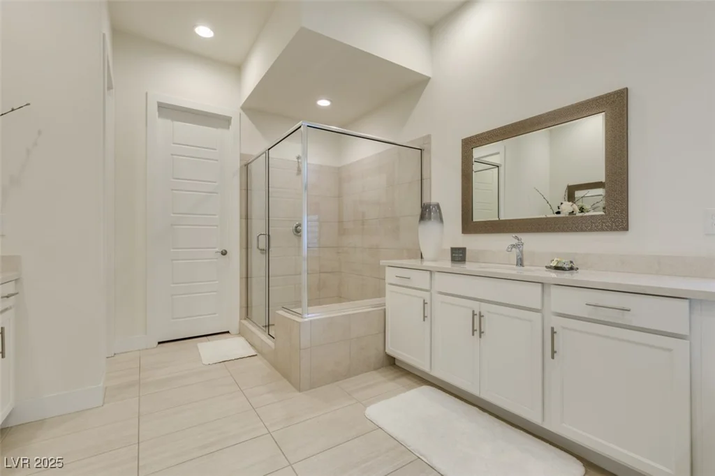 11130 Red Yucca, Las Vegas, NV 89138