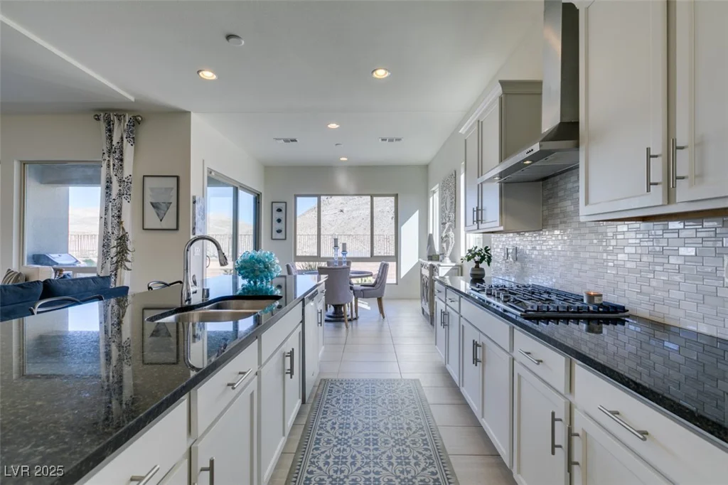 11130 Red Yucca, Las Vegas, NV 89138
