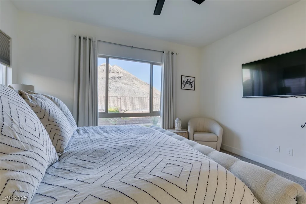 11130 Red Yucca, Las Vegas, NV 89138