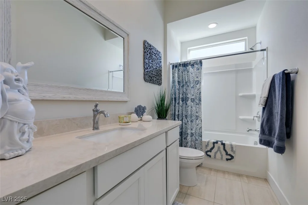 11130 Red Yucca, Las Vegas, NV 89138