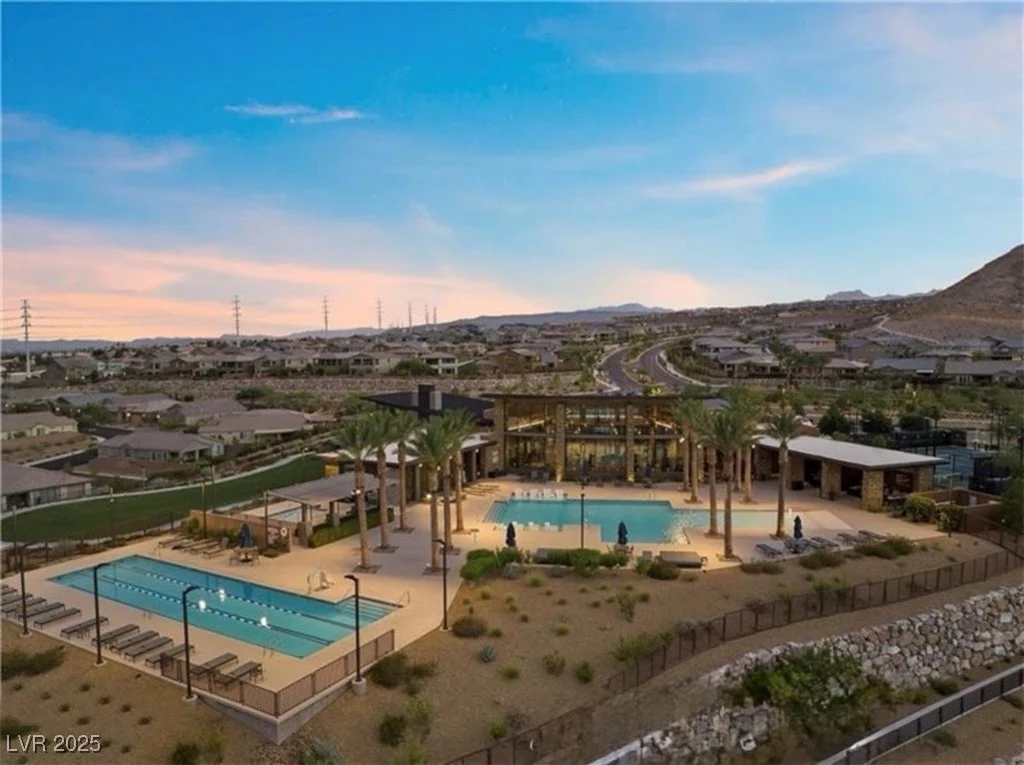 11130 Red Yucca, Las Vegas, NV 89138