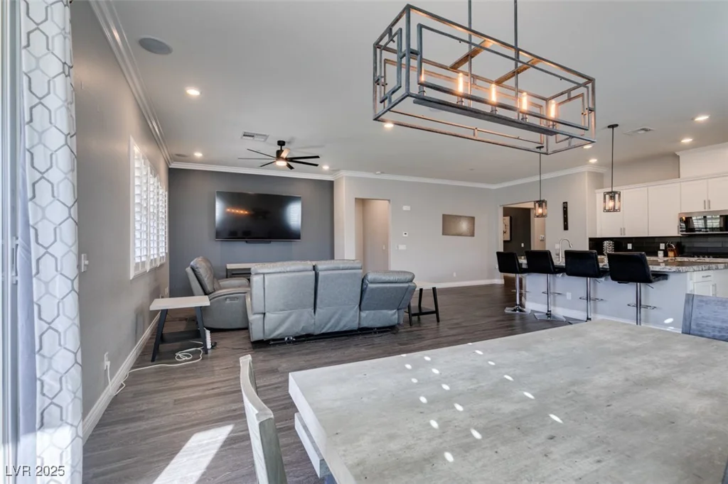 2469 Cingoli, Henderson, NV 89044