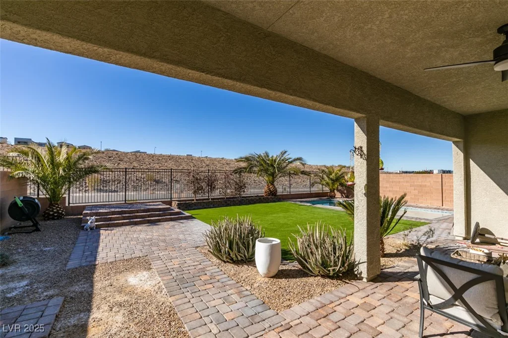 2469 Cingoli, Henderson, NV 89044