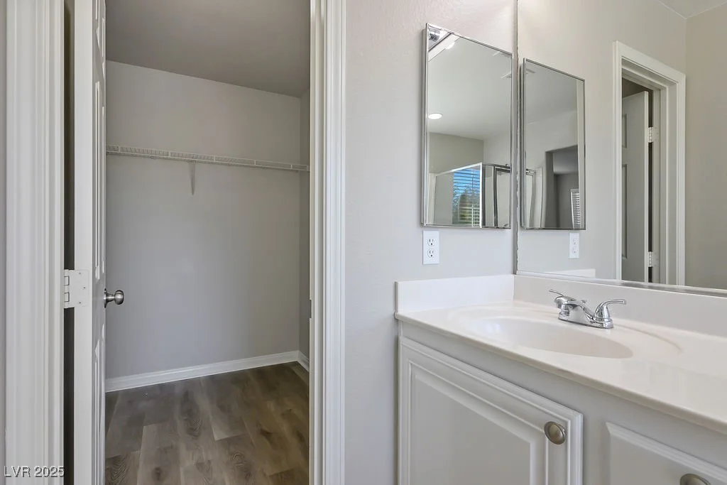 9328 Black Wolf, Las Vegas, NV 89178