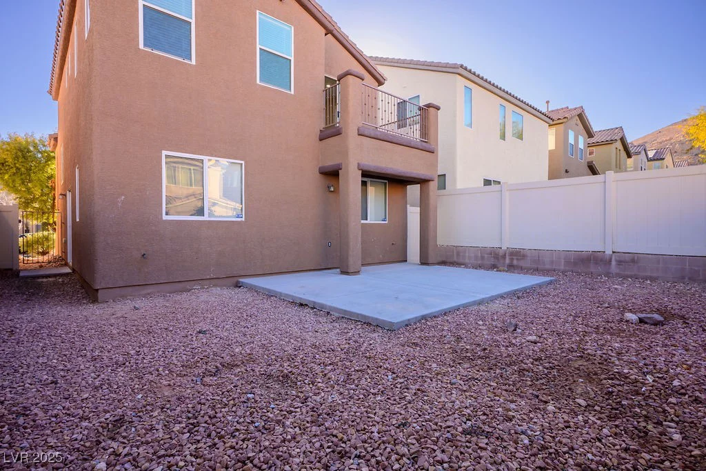 9328 Black Wolf, Las Vegas, NV 89178