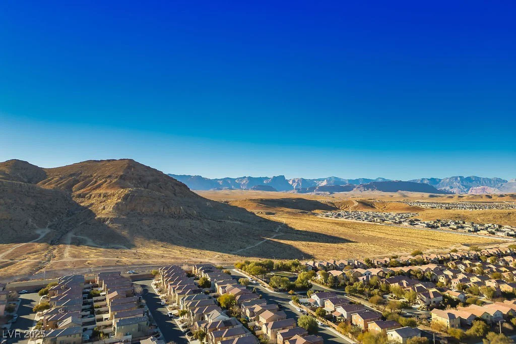 9328 Black Wolf, Las Vegas, NV 89178