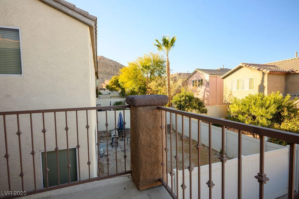 9328 Black Wolf, Las Vegas, NV 89178