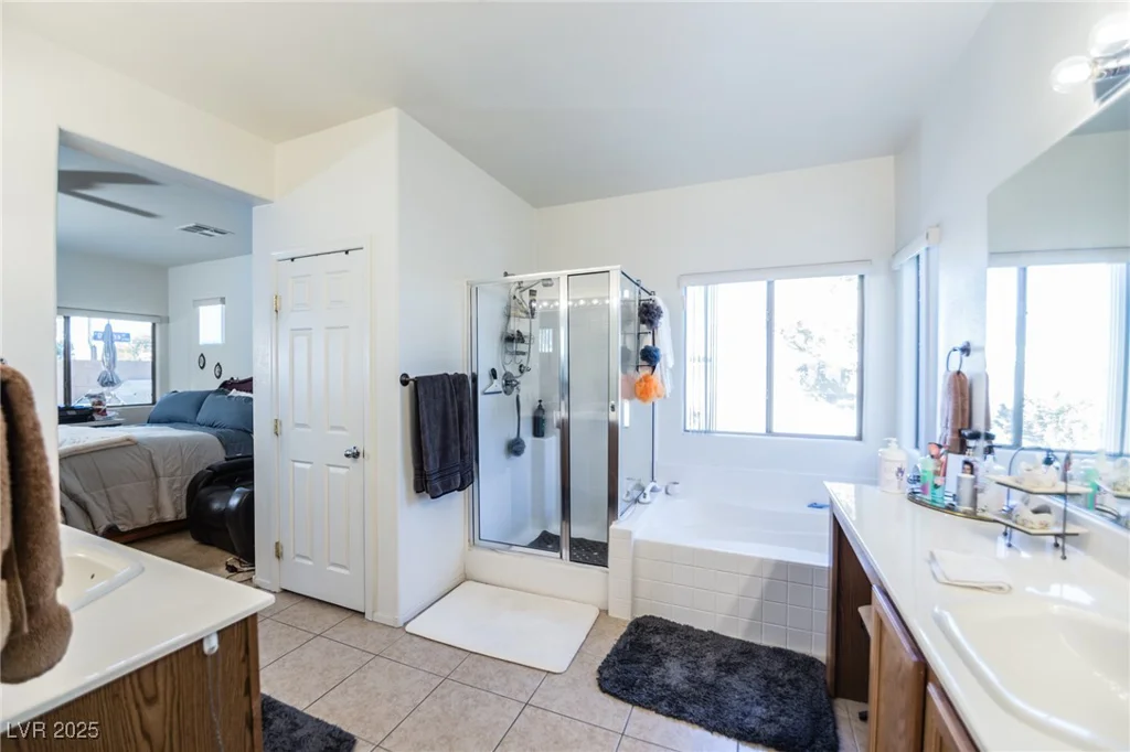 904 Kevin Baker, North Las Vegas, NV 89086