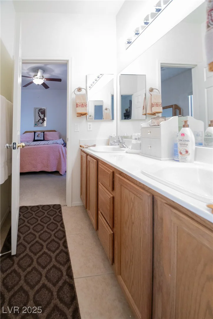 904 Kevin Baker, North Las Vegas, NV 89086