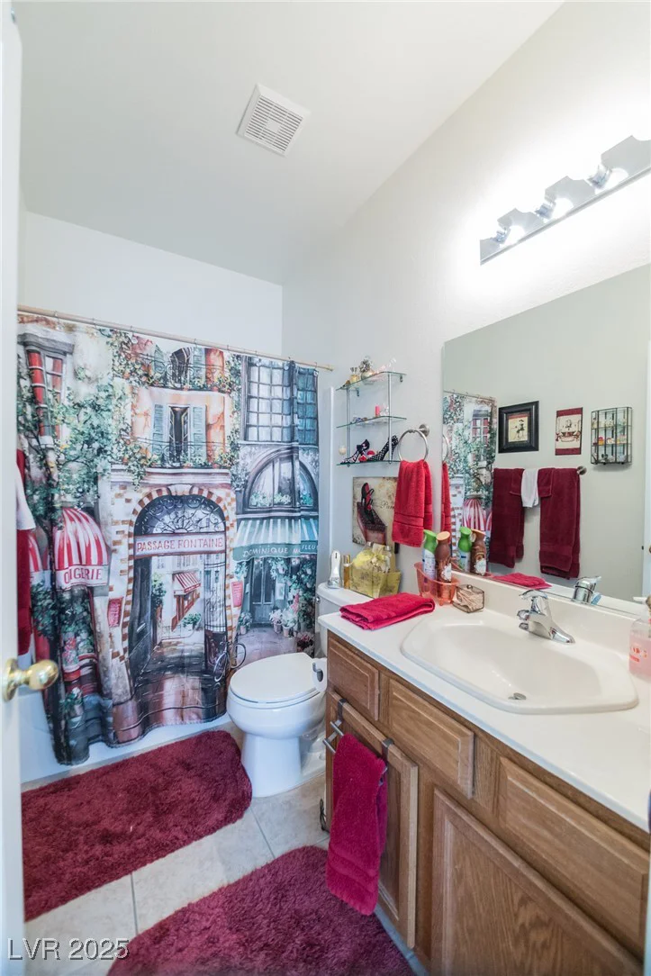 904 Kevin Baker, North Las Vegas, NV 89086