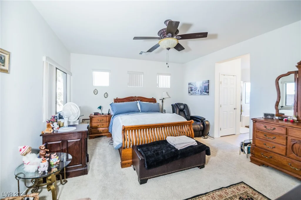 904 Kevin Baker, North Las Vegas, NV 89086