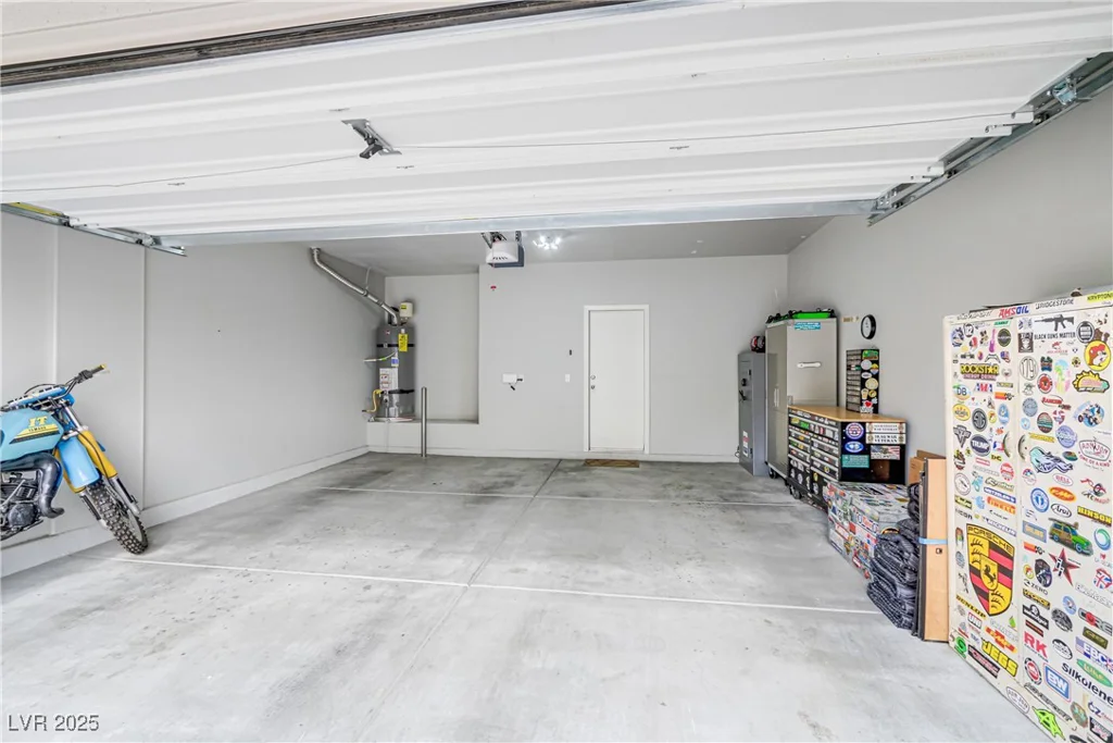 10810 Hunters Green, Las Vegas, NV 89166