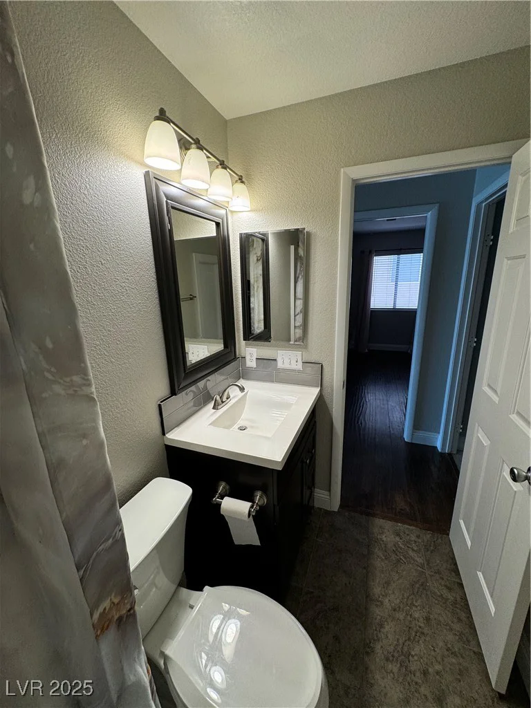 707 Arrowhead, Henderson, NV 89002
