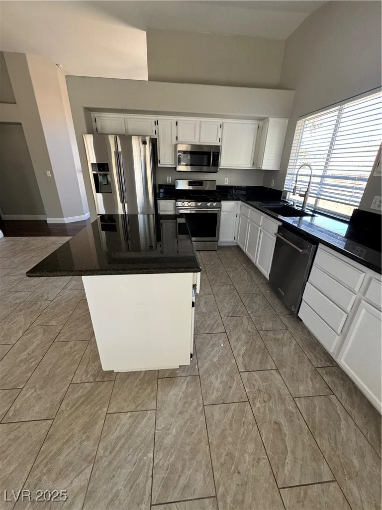 707 Arrowhead, Henderson, NV 89002