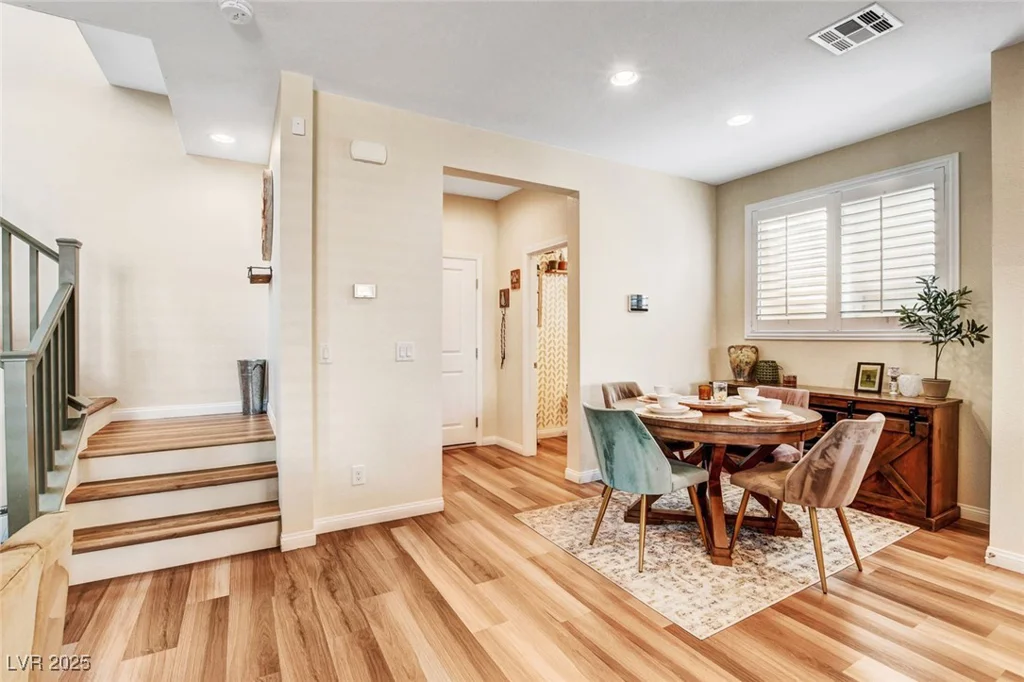 10456 Skye Knoll, Las Vegas, NV 89166