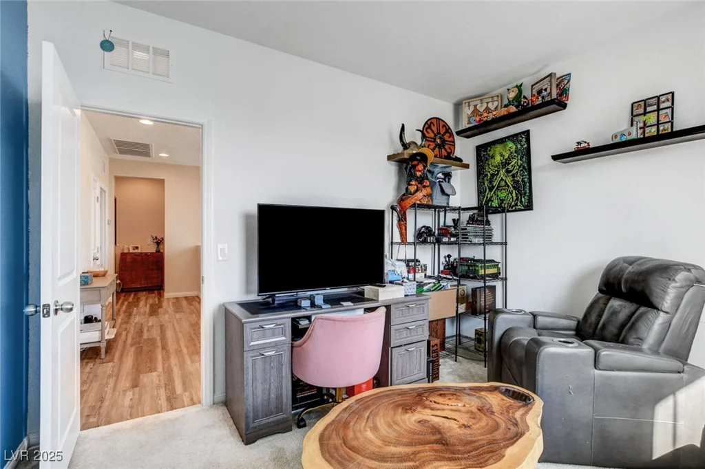 10456 Skye Knoll, Las Vegas, NV 89166