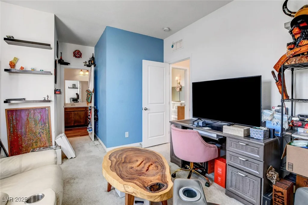 10456 Skye Knoll, Las Vegas, NV 89166
