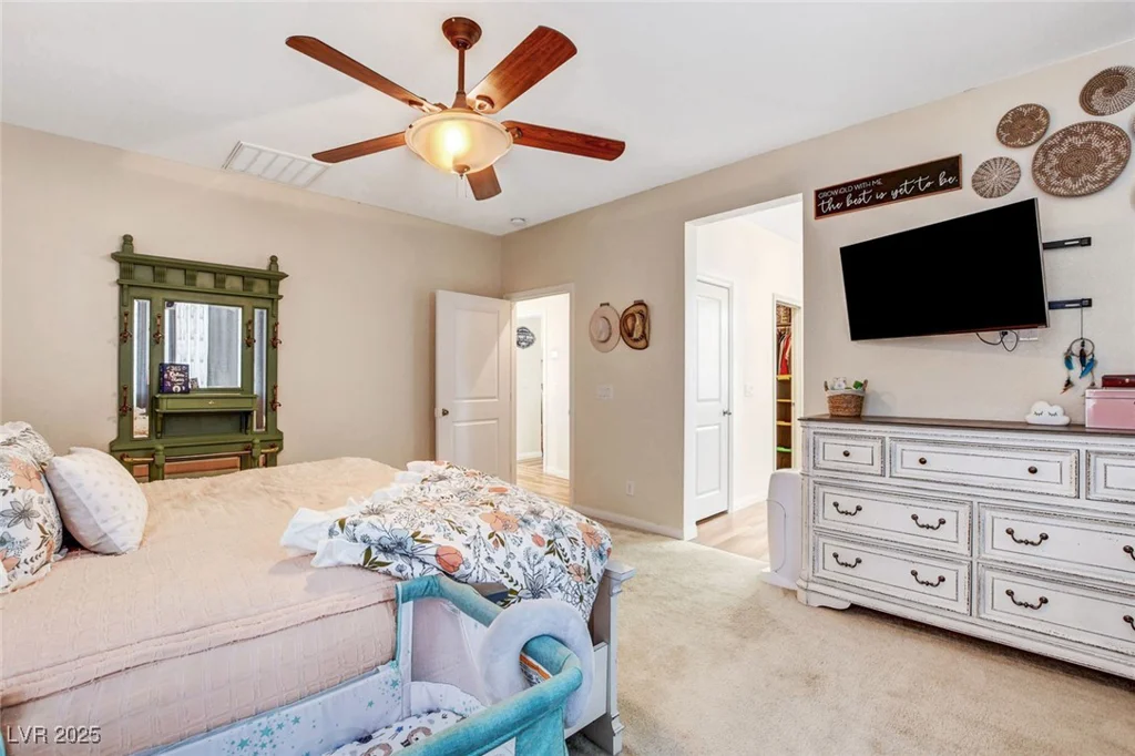 10456 Skye Knoll, Las Vegas, NV 89166