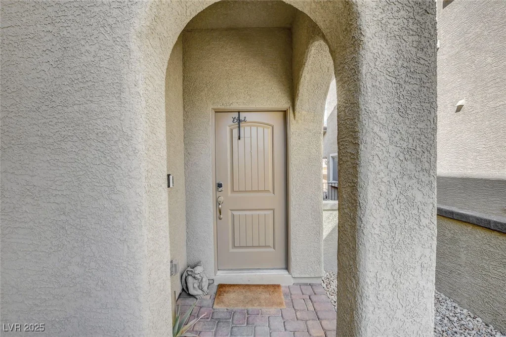10456 Skye Knoll, Las Vegas, NV 89166