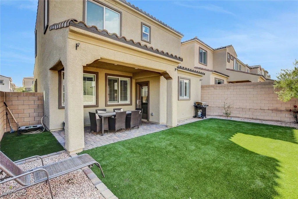 10456 Skye Knoll, Las Vegas, NV 89166