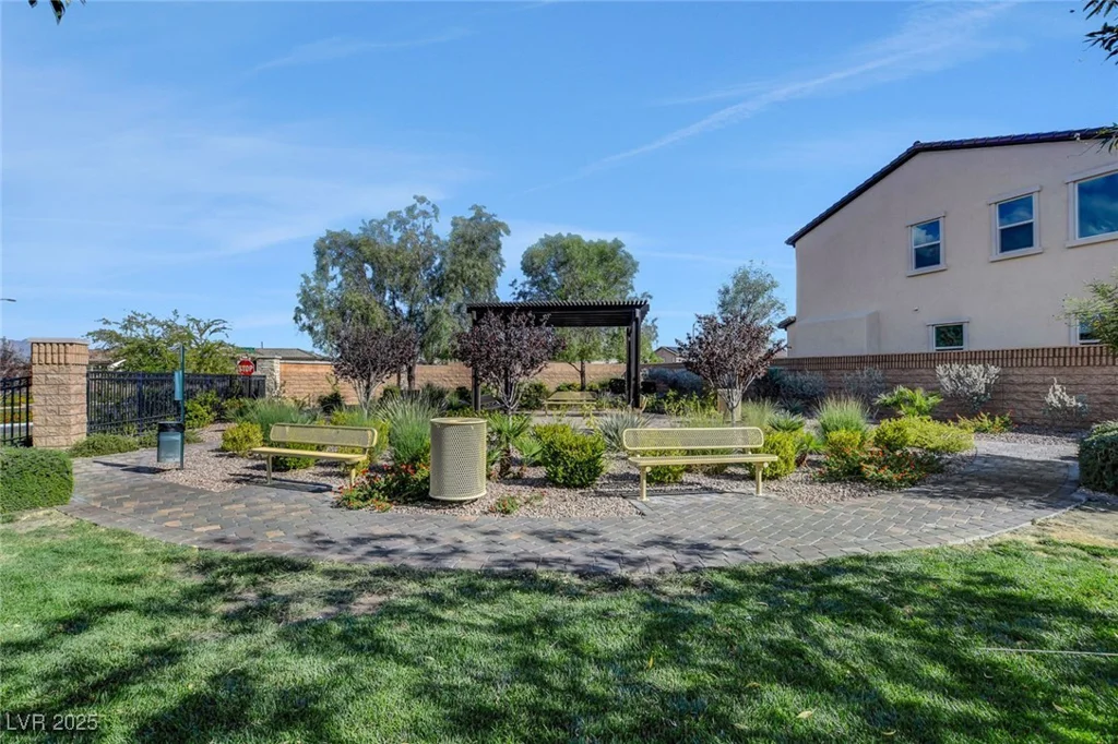 10456 Skye Knoll, Las Vegas, NV 89166