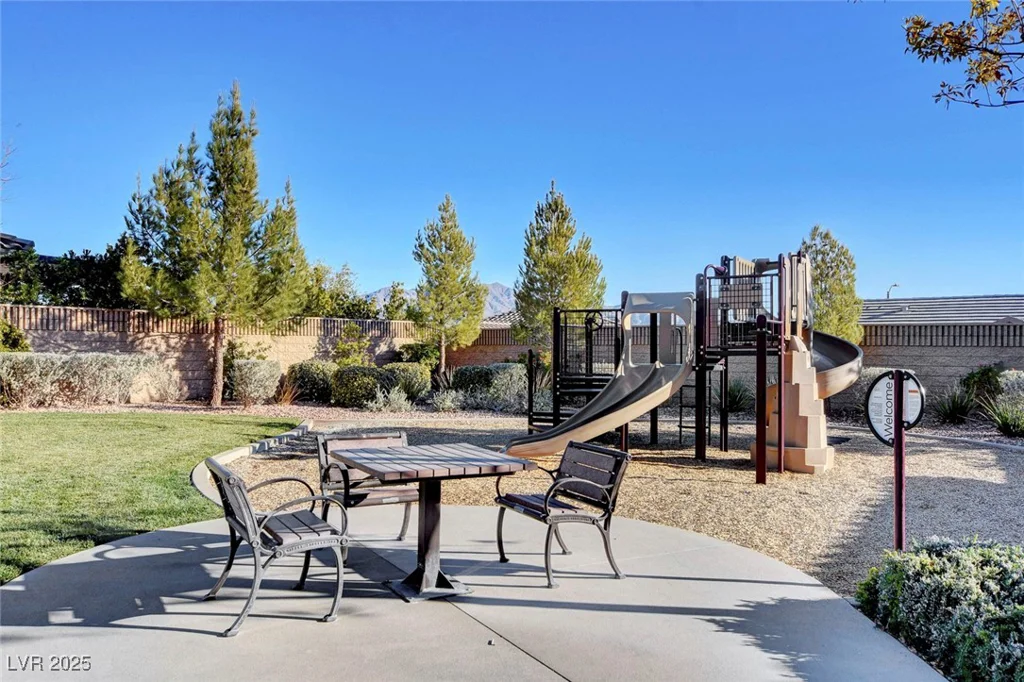 10456 Skye Knoll, Las Vegas, NV 89166