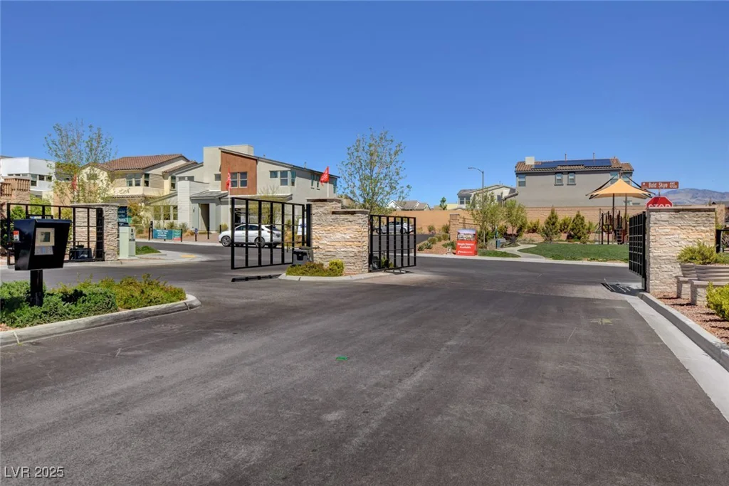 10456 Skye Knoll, Las Vegas, NV 89166