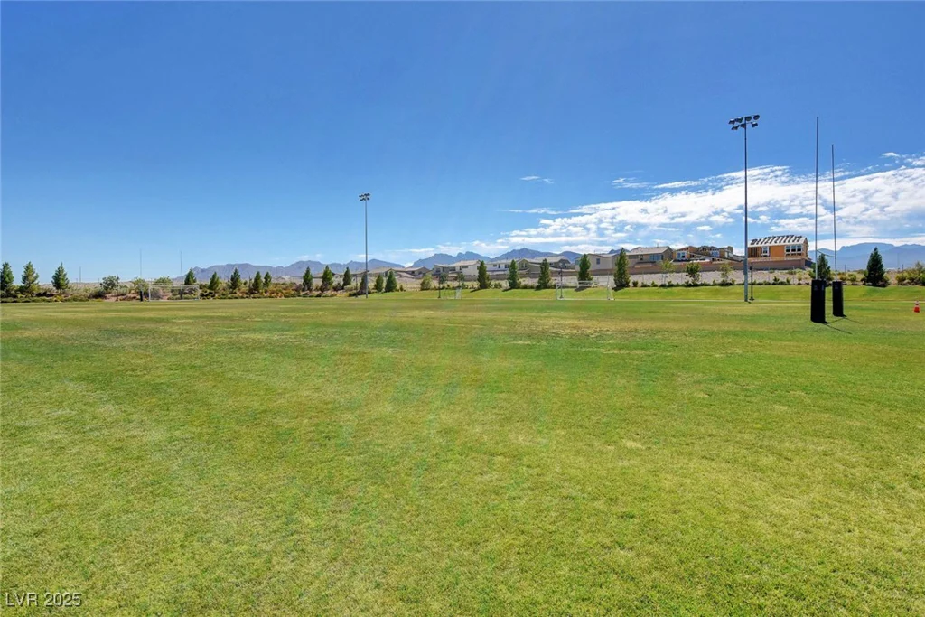 10456 Skye Knoll, Las Vegas, NV 89166