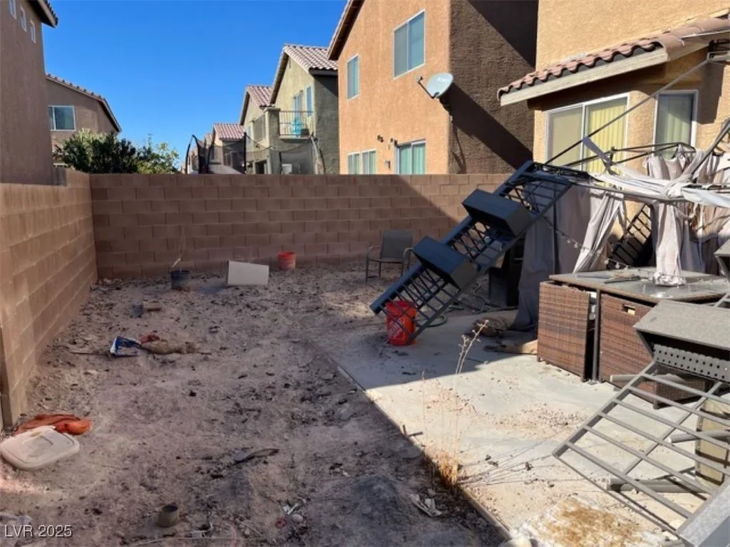 6387 Azurelyn, Las Vegas, NV 89122