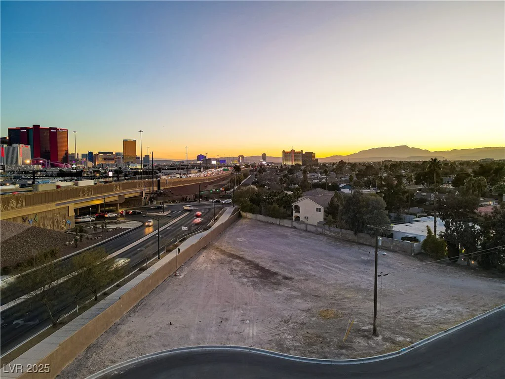 Silver, Las Vegas, NV 89102