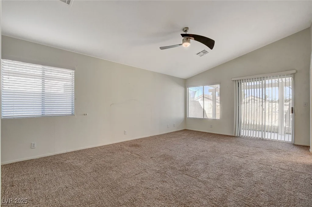 7300 Mountain Thicket, Las Vegas, NV 89131