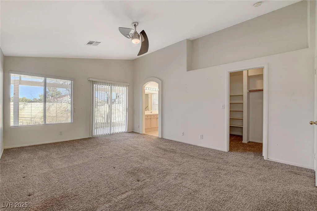 7300 Mountain Thicket, Las Vegas, NV 89131