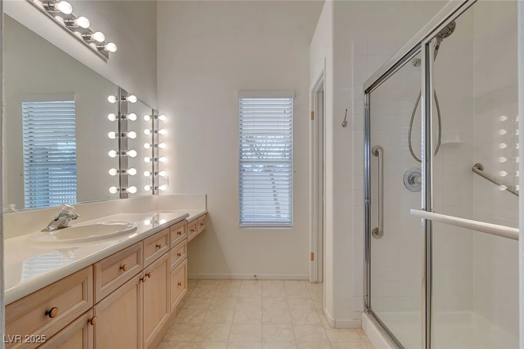 7300 Mountain Thicket, Las Vegas, NV 89131