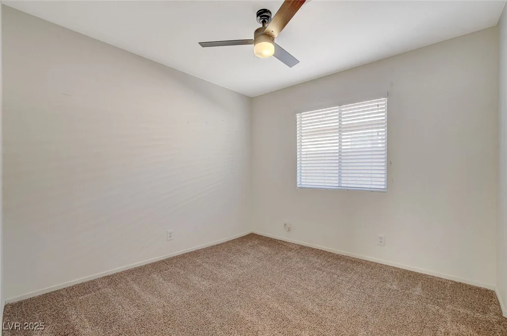 7300 Mountain Thicket, Las Vegas, NV 89131