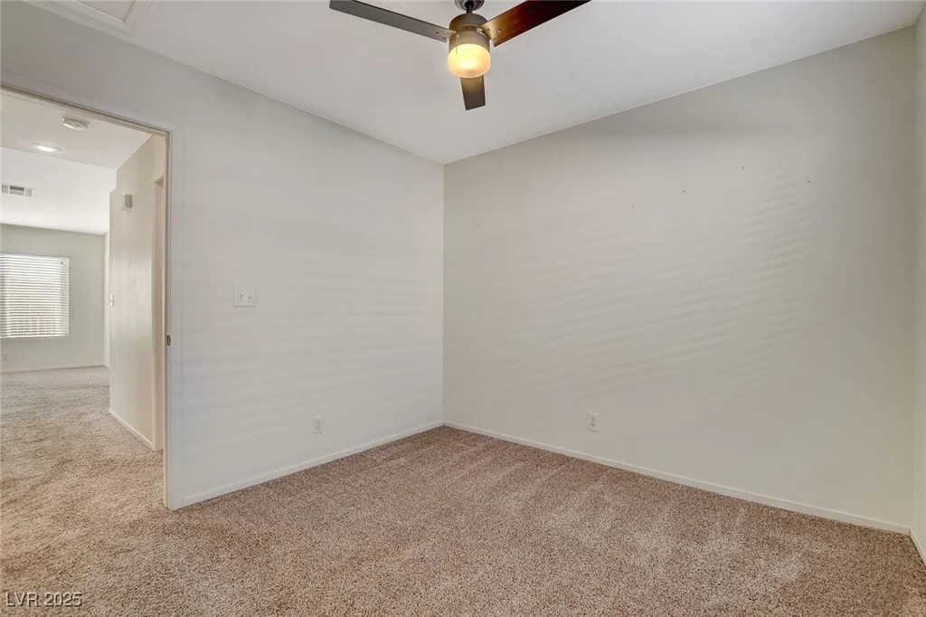 7300 Mountain Thicket, Las Vegas, NV 89131