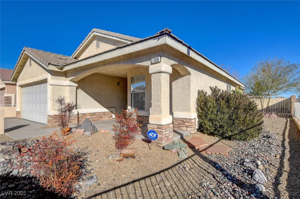 7300 Mountain Thicket, Las Vegas, NV 89131