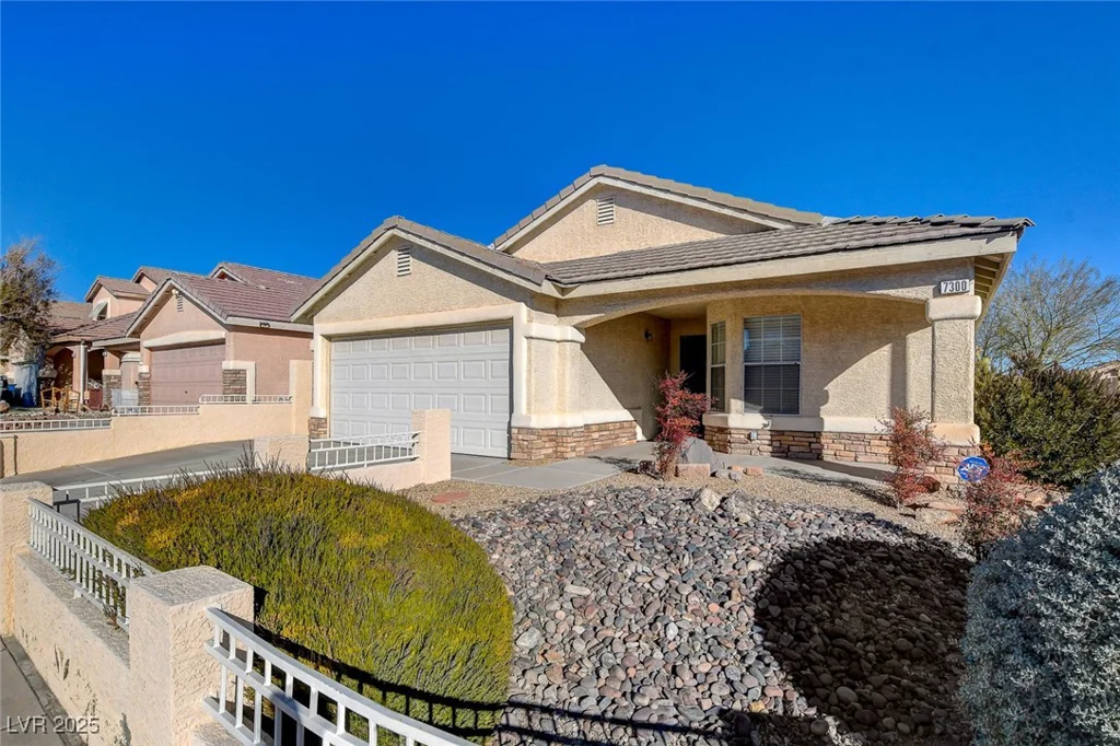 7300 Mountain Thicket, Las Vegas, NV 89131
