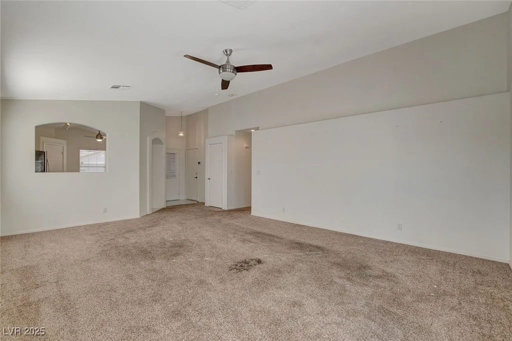 7300 Mountain Thicket, Las Vegas, NV 89131