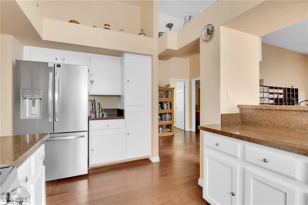 928 Carmel Shores, Las Vegas, NV 89128