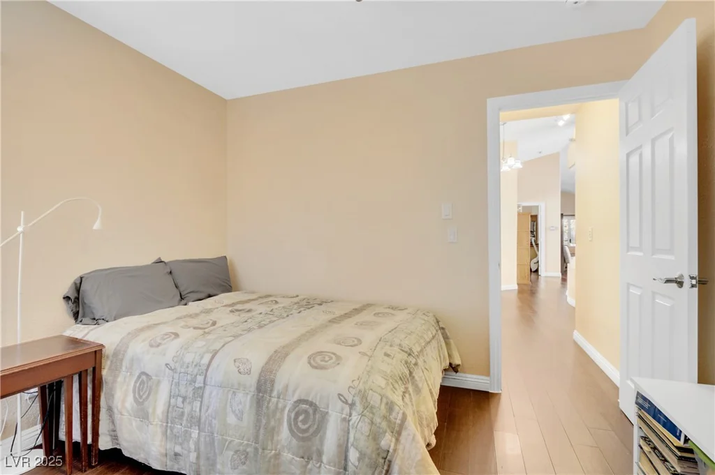 928 Carmel Shores, Las Vegas, NV 89128