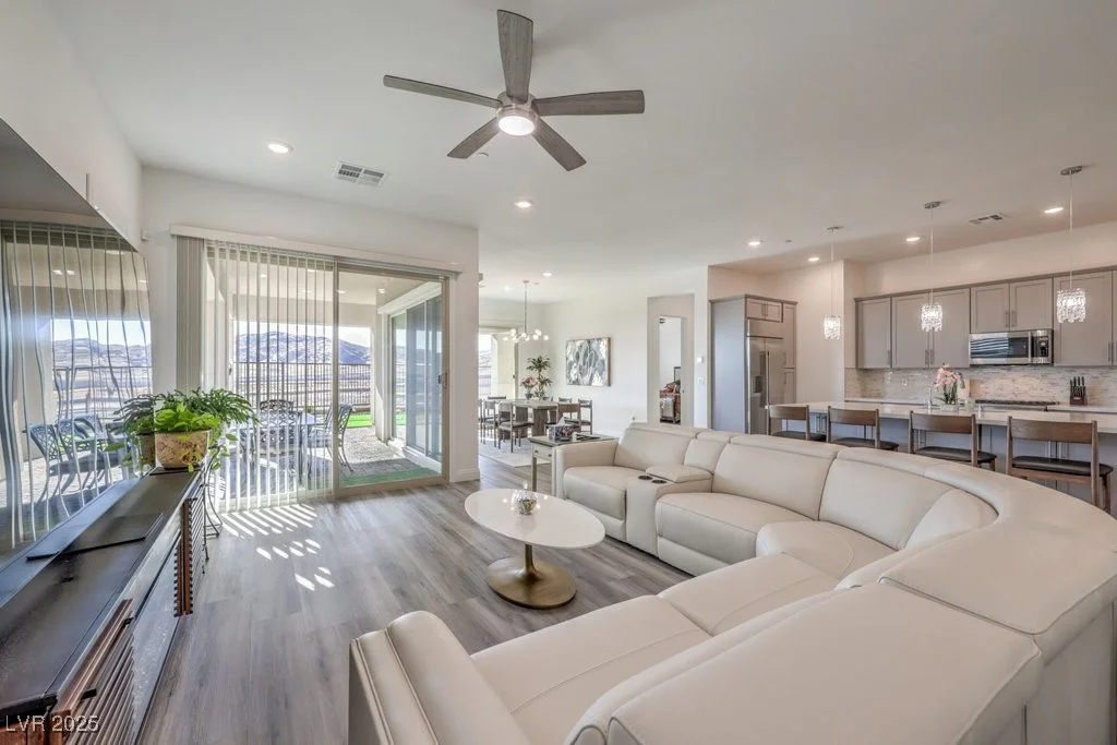 12437 Heritage Bend, Las Vegas, NV 89138