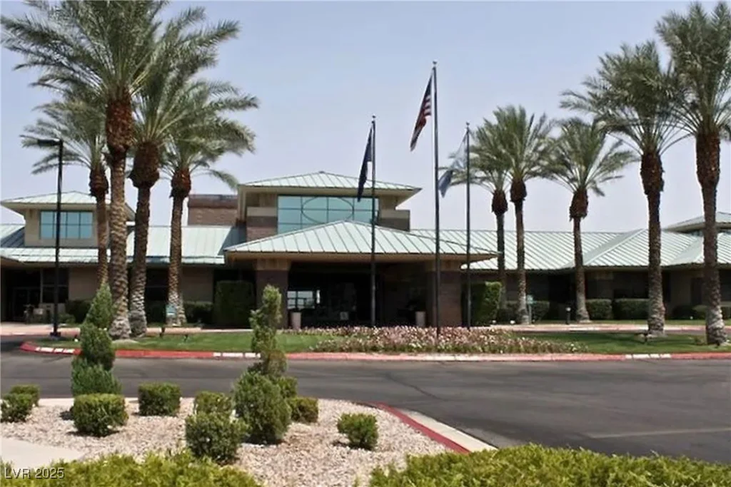 2101 Desert Woods, Henderson, NV 89012