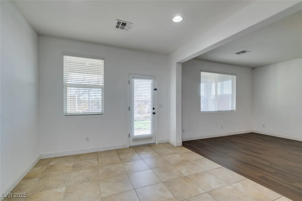 7640 Houston Peak, Las Vegas, NV 89166